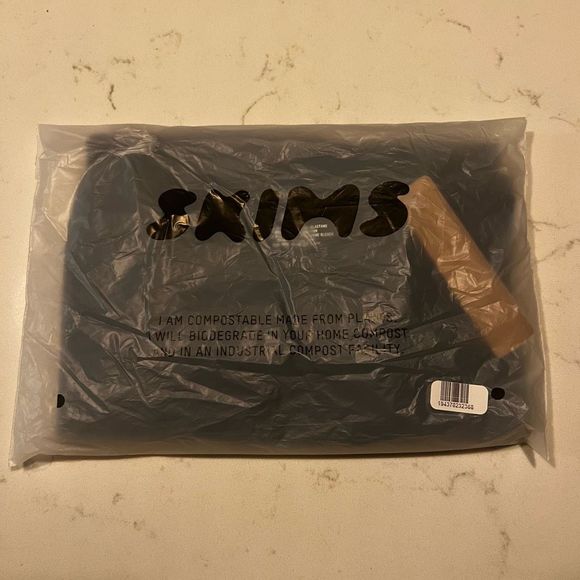 Skims Fits Everybody T-Shirt and Cotton Rib Boxer in Navy - Picture 6 of 6